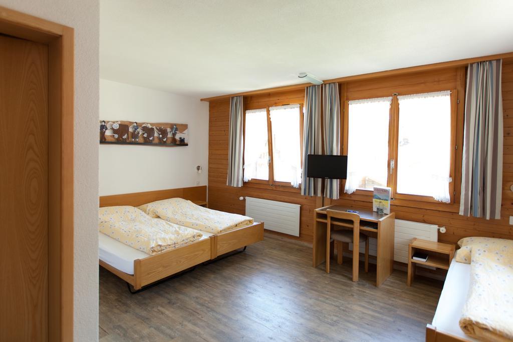 Dreibettzimmer